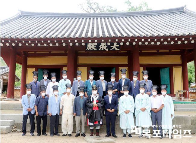 강종만 영광군수, 영광향교 고유제 봉행.