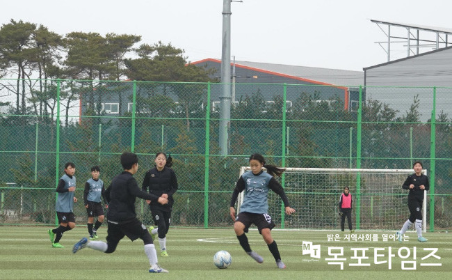 한국여자축구연맹, 2024 초·중등부 유소녀 동계훈련 목포국제축구센터에서 개최.